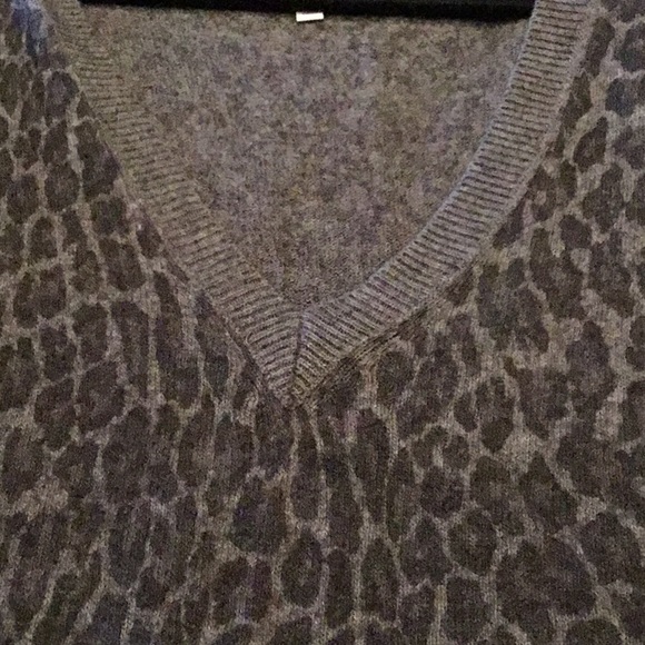 Cache Gray & Black Leopard Print Sweater - Picture 6 of 8